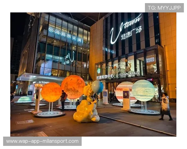 世界杯球迷互动区成网红打卡地，旅游带动明显